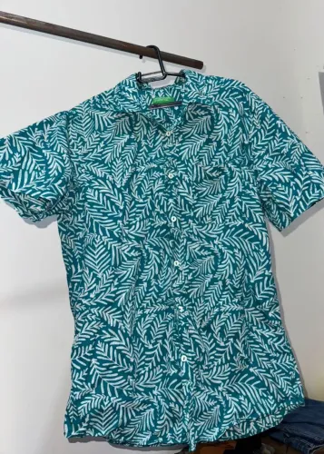 Camisa Benetton NOVA