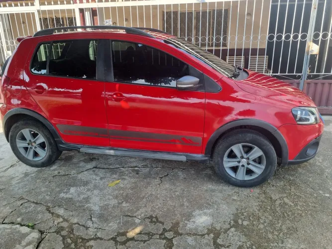 Volkswagen Crossfox 1.6 MI Total Flex 8V 5P 2012
