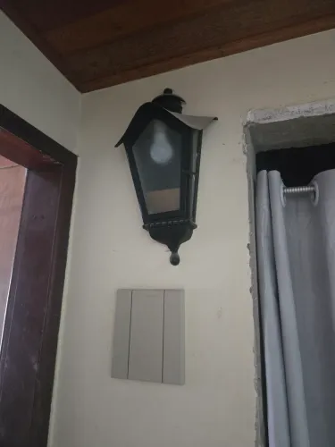 3 arandelas 350 nao baixo mais o valor pois ja baixei 3 vezes o valor era 500 !