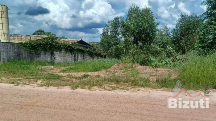 Terreno à venda em Pau Arcado, Campo Limpo Paulista-SP.