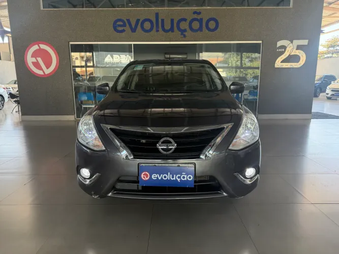 Nissan Versa 1.0 12V Flexstart 4P Mec. 2020