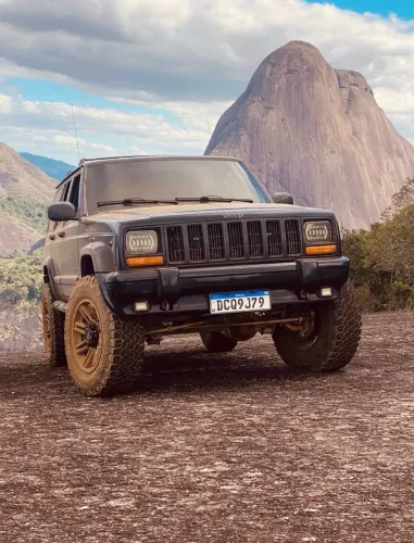 Jeep Cherokee Sport 2.5 4X4 Diesel 2000
