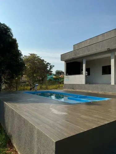 Casa em condomínio à venda, 3 quartos, 1 suíte, Condomínio Vale Do Luar - Jaboticatubas/MG