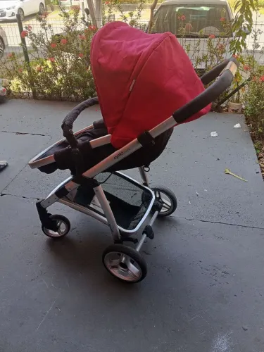 Carrinho em ótimo estado de uso