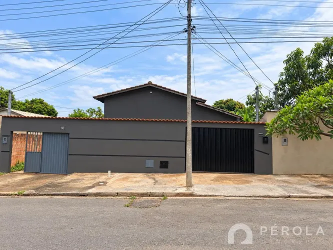 Casa Residencial Rua Maria Mônica Setor Santo André Aparecida de Goiânia GO