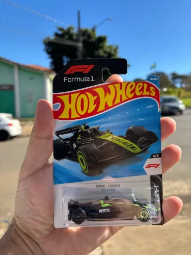 Hot Wheels F1 Kick Sauber