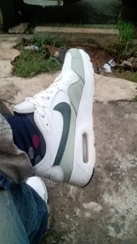 tênis Nike.