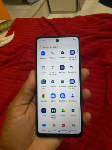 Vendo moto g04s funcionando tudo 