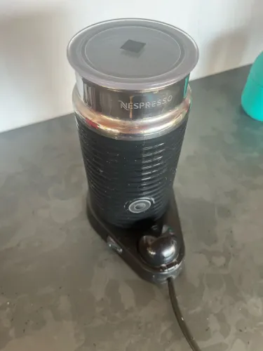 Batedor de leite Nespresso