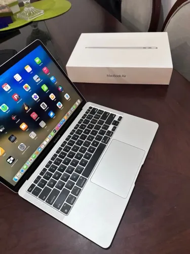 Mecbook