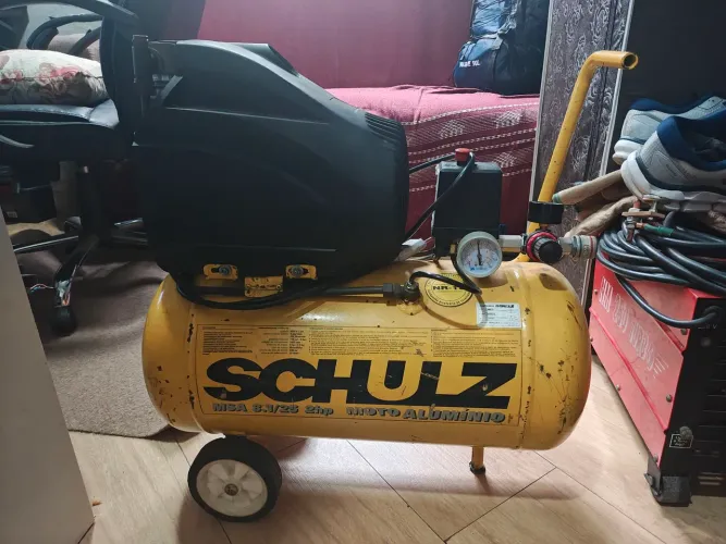 Compressor 8.5 litros 127volts