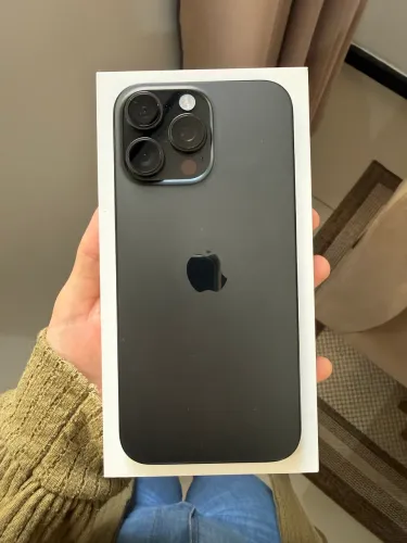 iPhone 16 pro max 256 GB, black titanium 