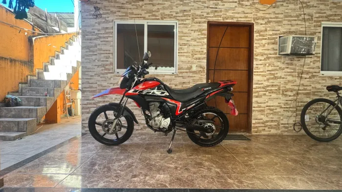 VENDE-SE UMA LINDA HONDA NXR BROSS 160 ESDD FLEX ANO 2020/2020