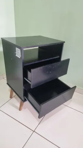 Criado mudo retro usado marcas de uso ((ENTREGO GRATIS))