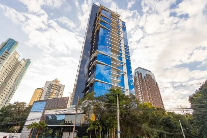Venda de Apartamentos / Padrão na cidade de Curitiba