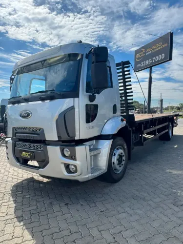 FORD CARGO 1319 - CARROCERIA