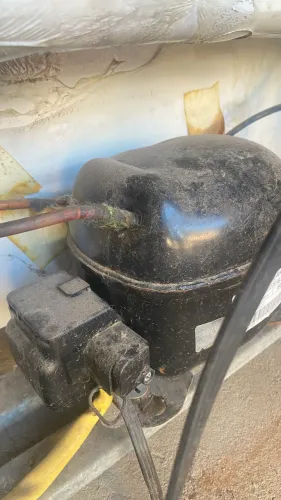 Compresor geladeira A retirar