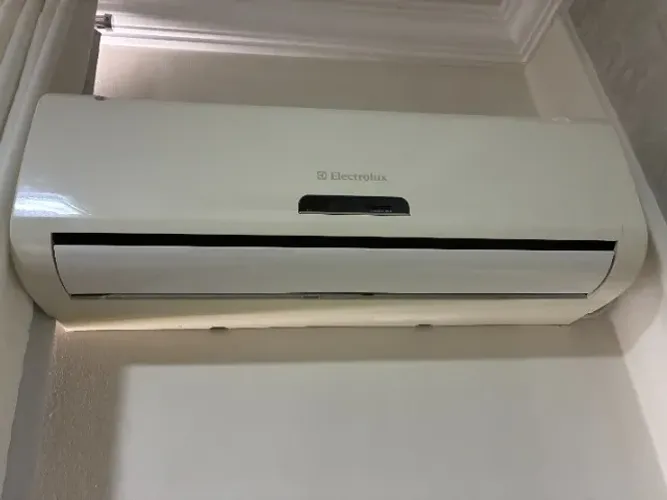Ar Condicionado Electrolux 9000 BTU's