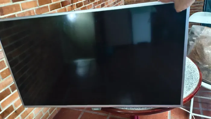 TV smart Philips com defeito