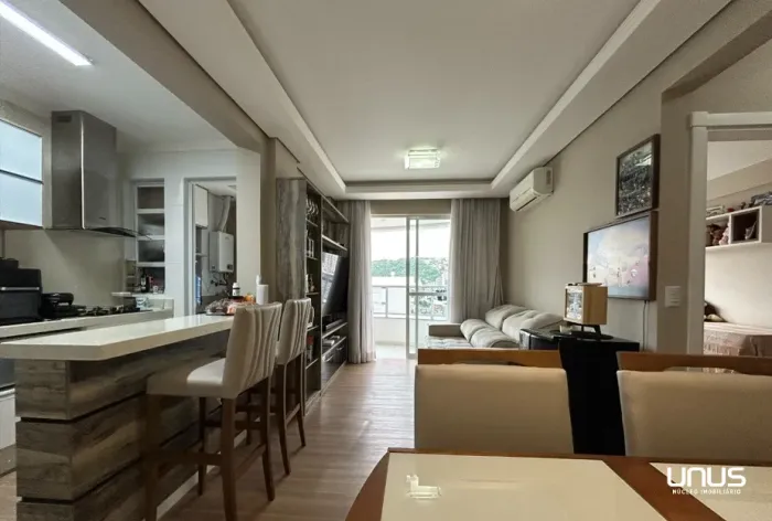 Apartamento à venda no Kobrasol, São José