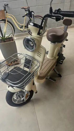 Scooter Elétrica Yadea