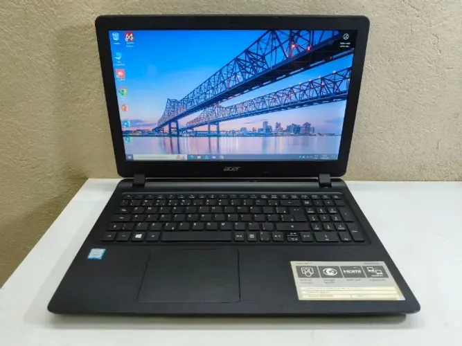 Ultrabook Acer i3, 4GB ram DDR4, SSD 256GB novo. Bateria 3 Horas. Top. Ótimo desempenho
