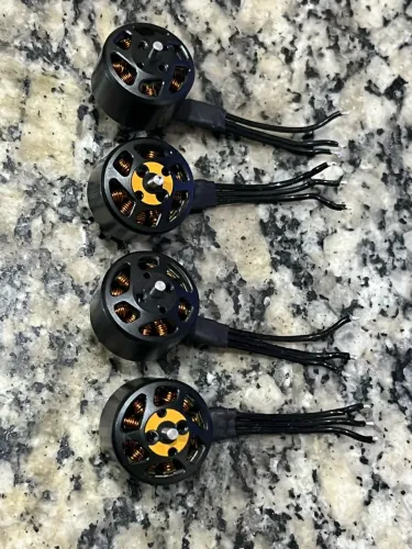 4 motores originais Drone DJI Avata excelente estado