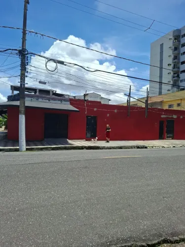 RMG- Aluga-se ponto com terreno com 754 metros quadrados em Cidade Velha - Belém - PA