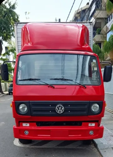 Vendo Volksvagen 7.110s turbo para frete mudança 