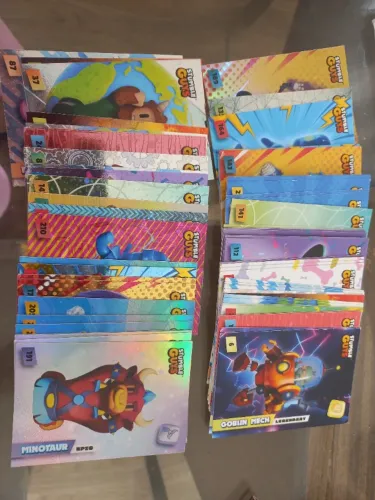 STUMBLE GUYS - 65 CARDS