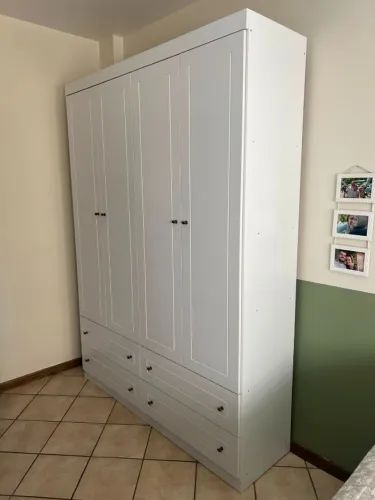 Guarda Roupa 6 Portas 4 Gavetas
