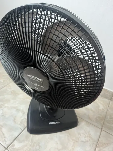 Vendo ventilador mondial em em bom estado de conservação