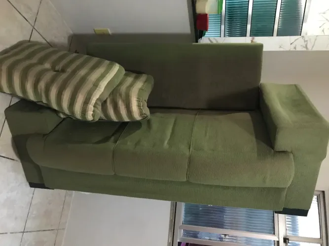 VENDE-SE DOIS SOFÁ USADO