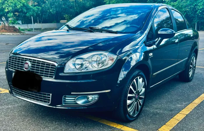 Fiat Linea Absolute 1.9/1.8 Flex Dualogic 4P 2012