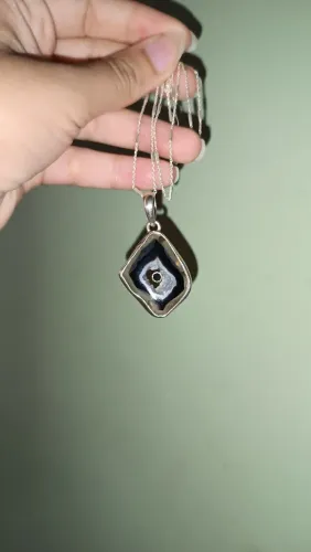 pingente em prata 925 com geodo de ágata preta polida natural