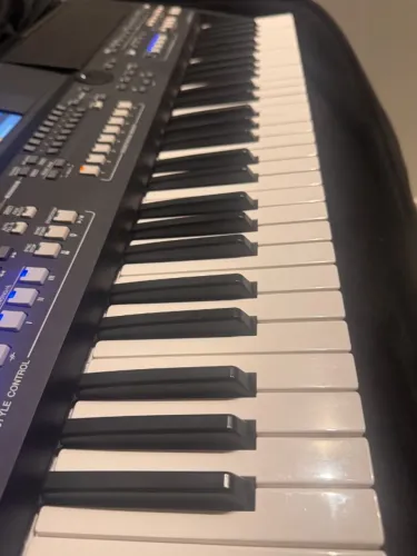 Teclado Yamaha SX600
