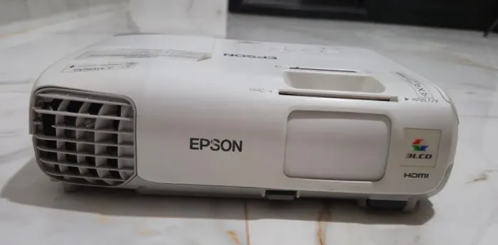 Projetor Epson H568A Powerlite S17