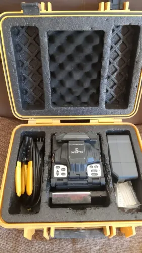 Máquina de fusão de fibra 
