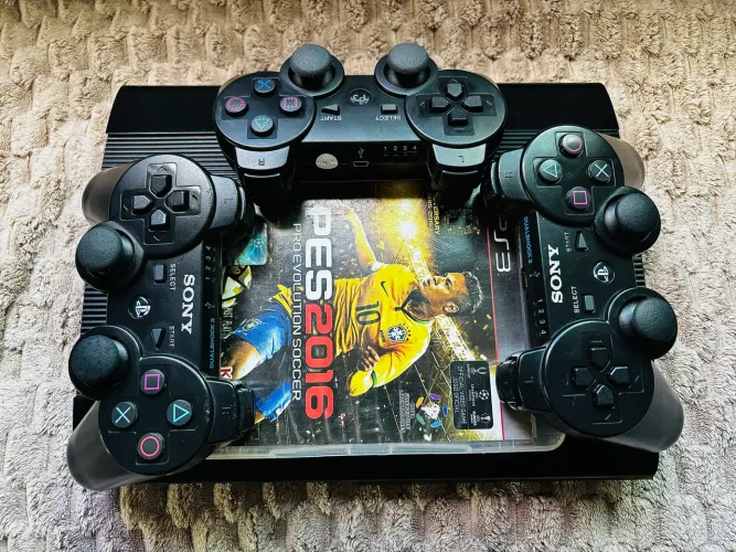 Ps3 super slim novo para pessoas exigentes(colecionador etc)