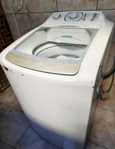 Máquina de lavar 10kg (eletrolux)
