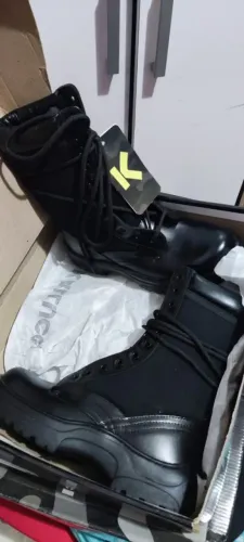 Coturno kallucci tek