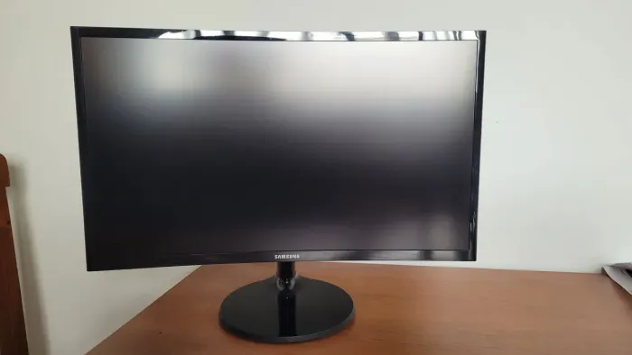 Monitor Samsung 24" FHD C24F390 curvo IPS