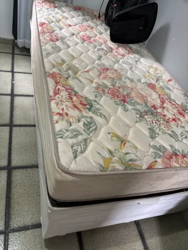 Cama baú solteiro com colchão ortobom