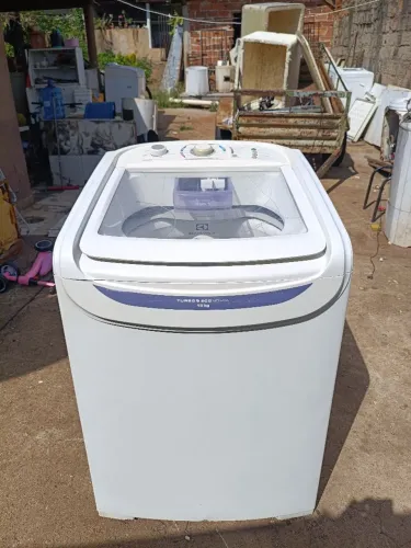 Máquina de lavar roupas 15kg -ELETROLUX
