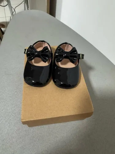 Lote de sapatinho bebê menina 