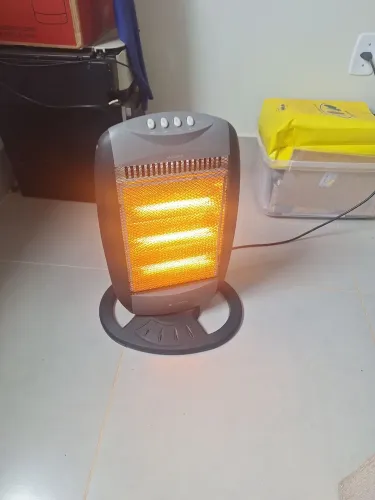 Aquecedor pra ambiente, ótimo. Tem 3 estágio de aquecimento