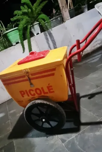 Carrinho de picolé 