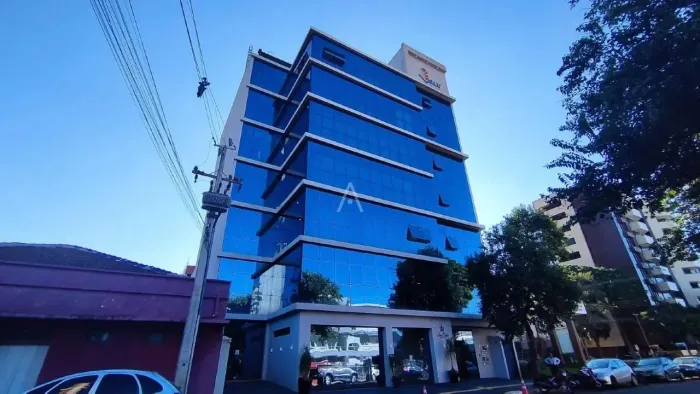 Sala Comercial à venda no Bairro CENTRO em TOLEDO por R$ 630.000,00