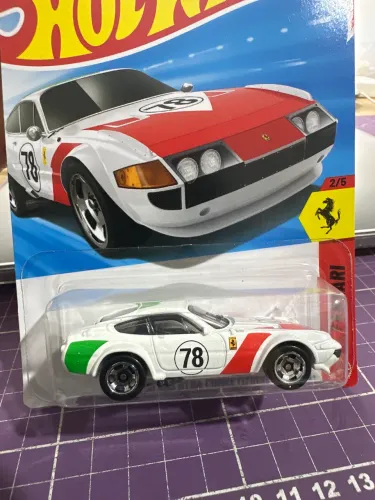 Hot Wheels Ferrari 365 GTB4 Competizione