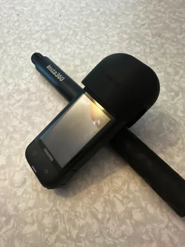 Camera Insta 360 X5